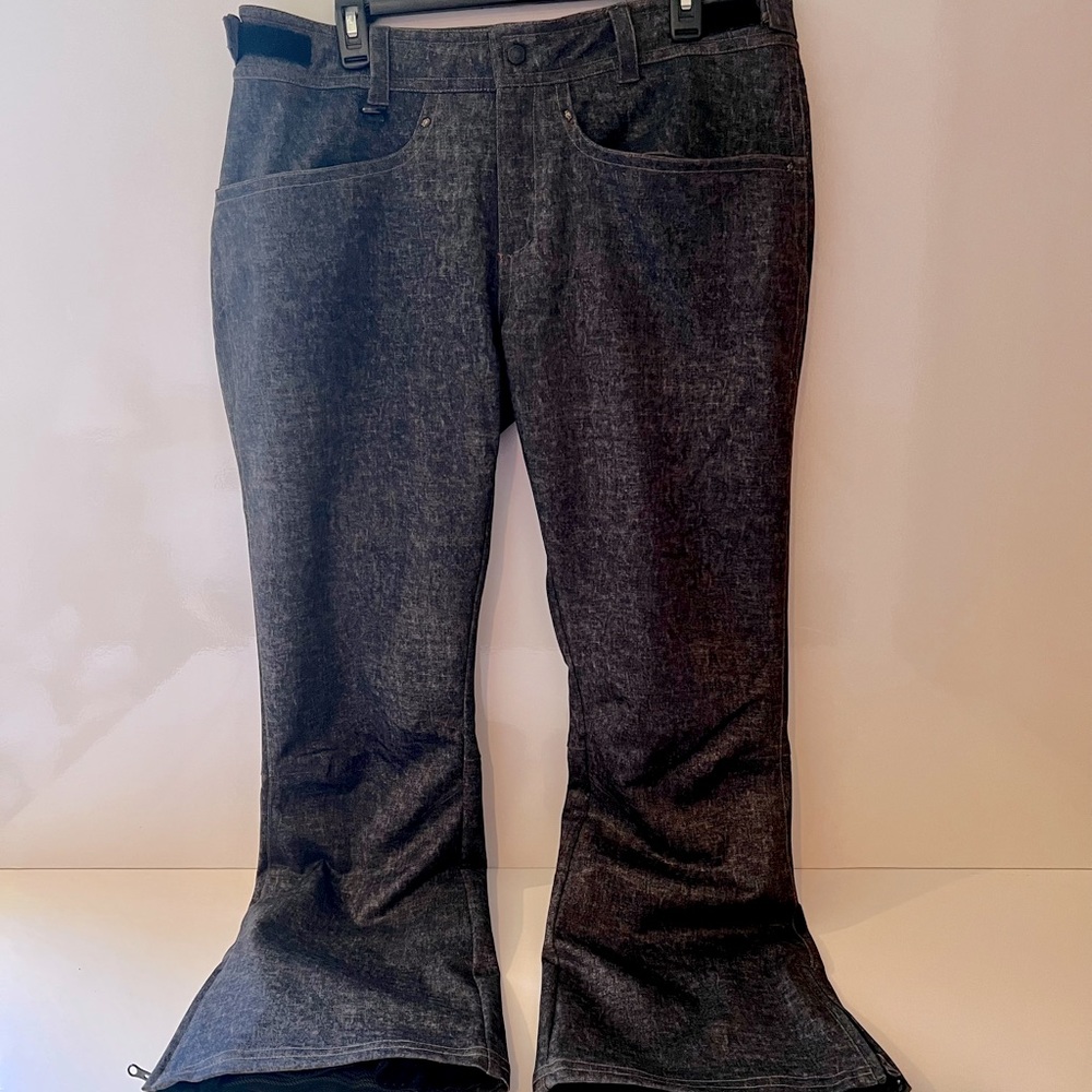 Boulder Gear women’s lined Ski pants size 18